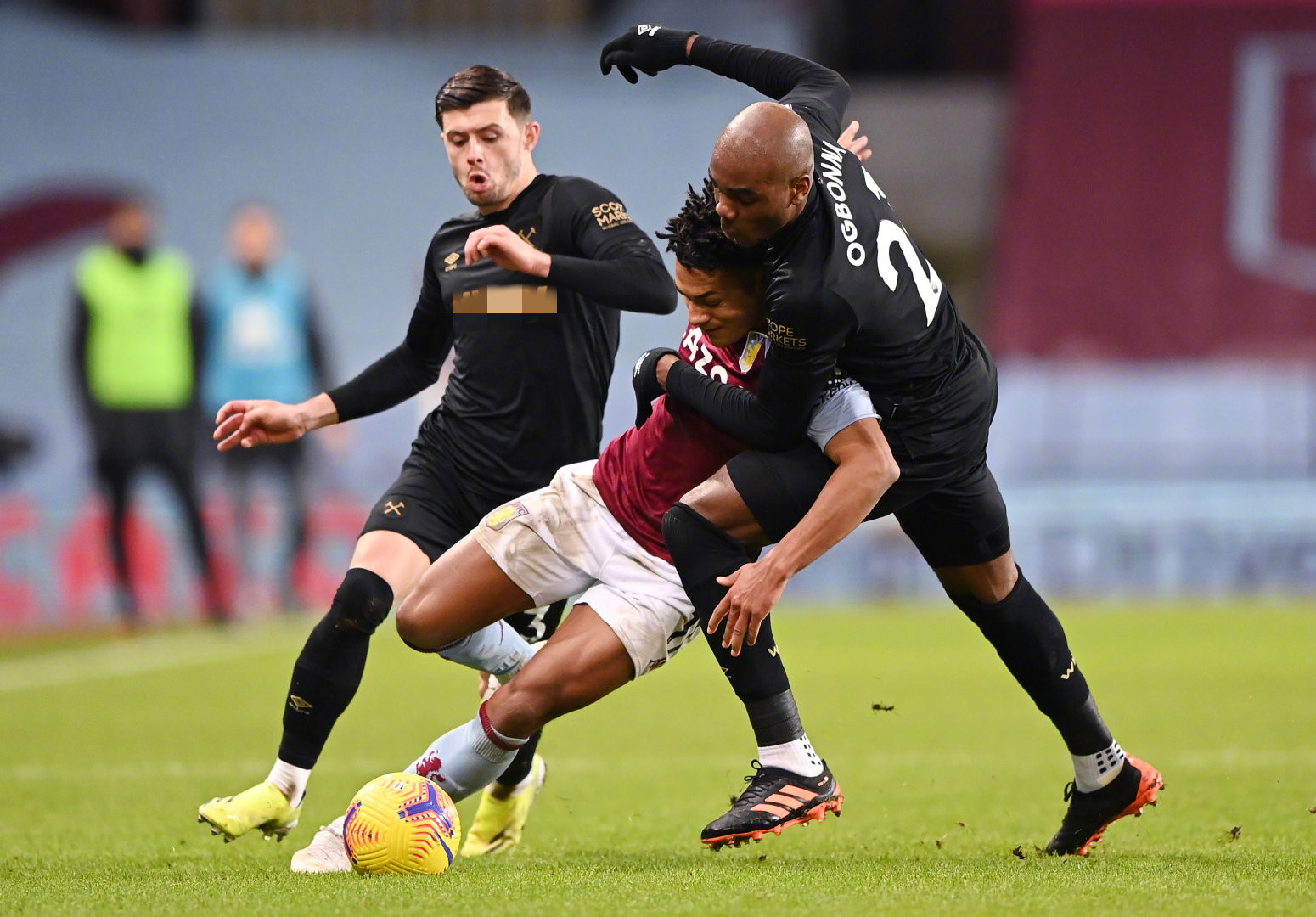 伤势未知的 伤势未知的