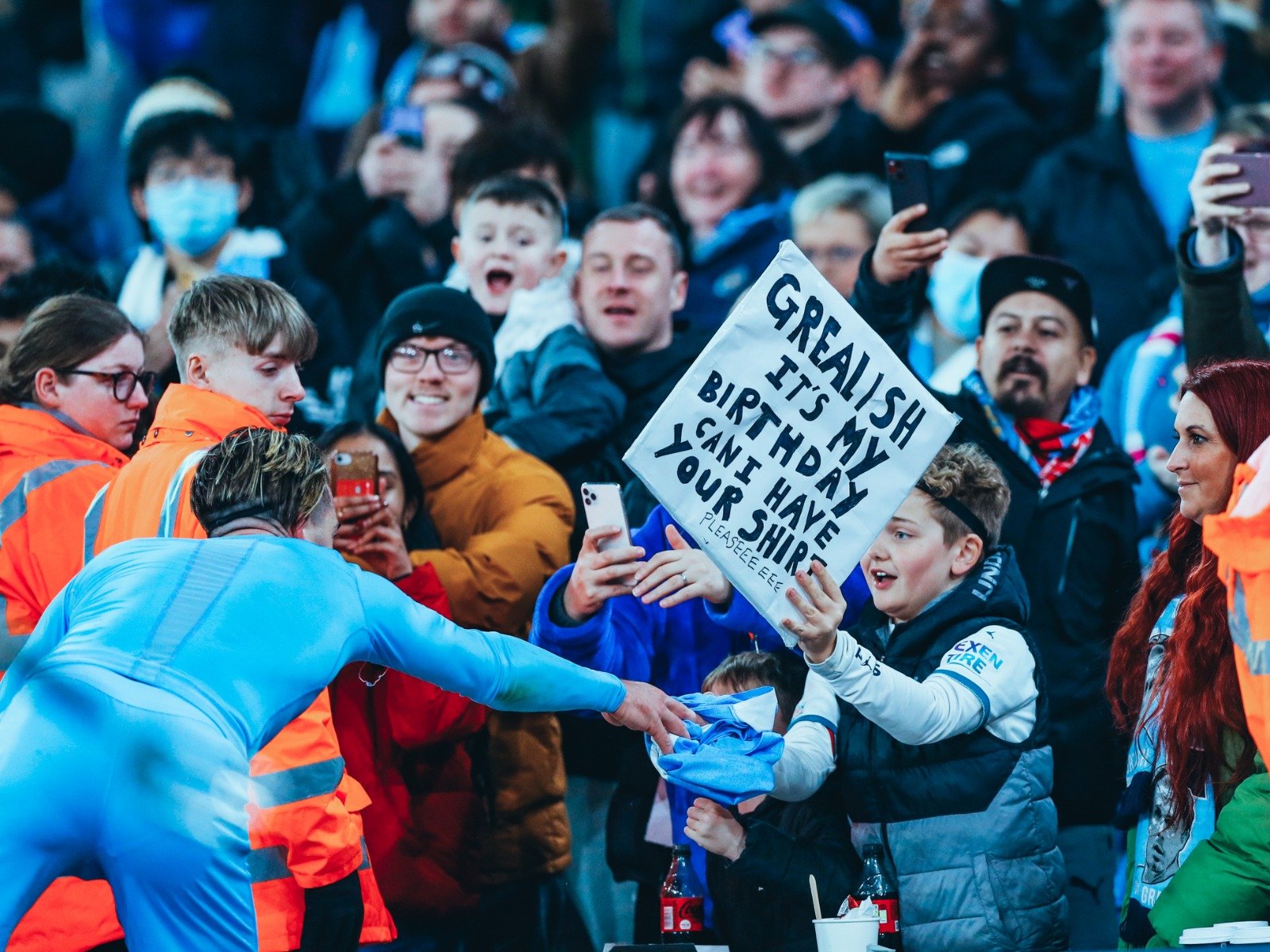 时刻挺身而 时刻挺身而